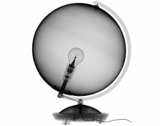 Digitale Radioskopie eines Globus